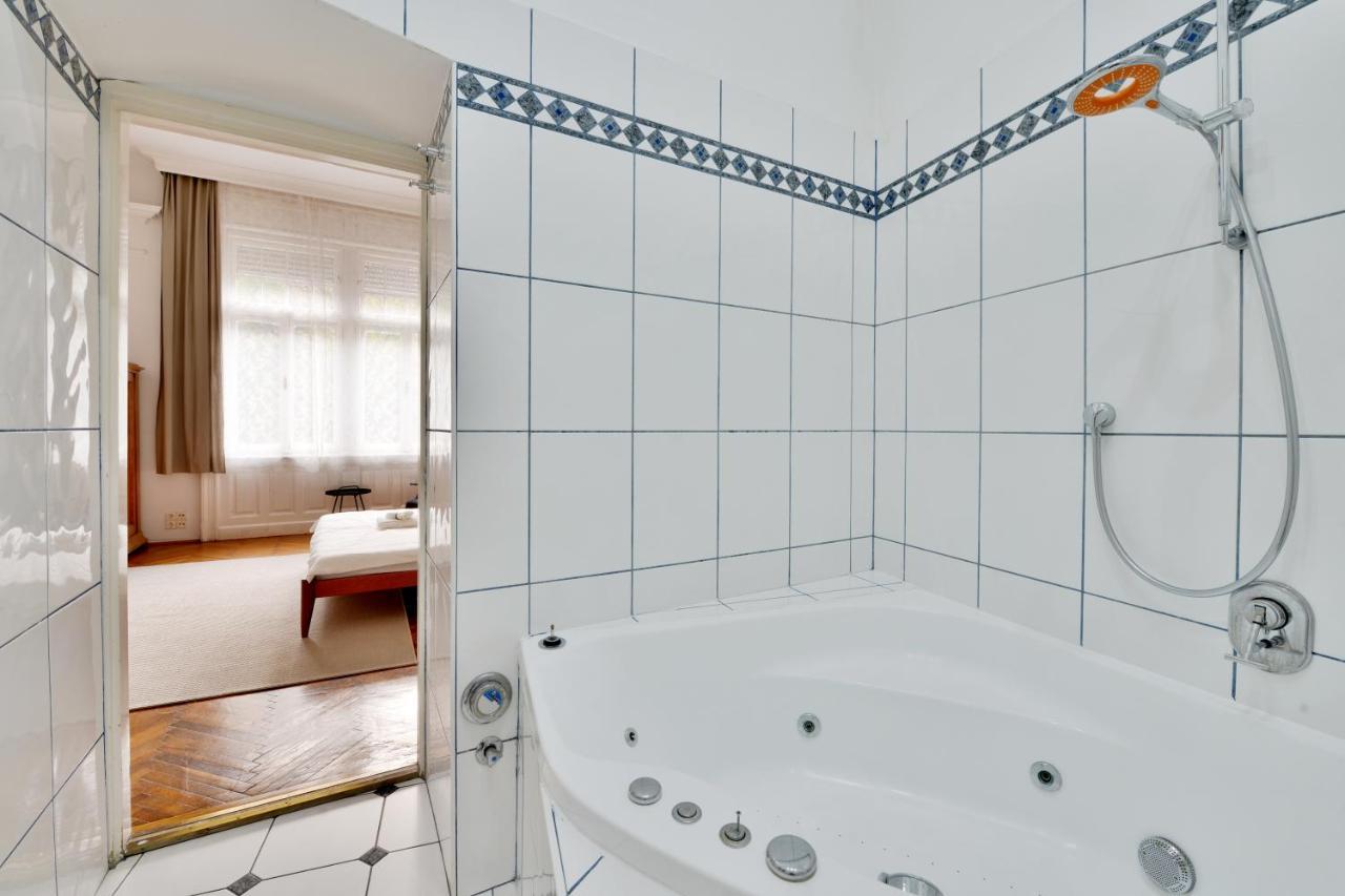 Buda Apartman House 9 Budapest Exteriör bild